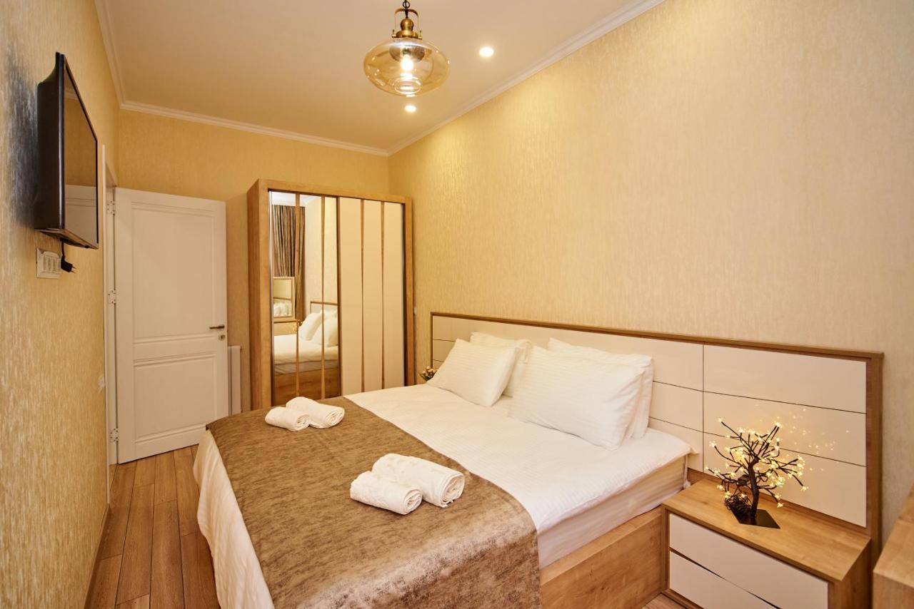 Apartment By The River Tbilisi Bagian luar foto